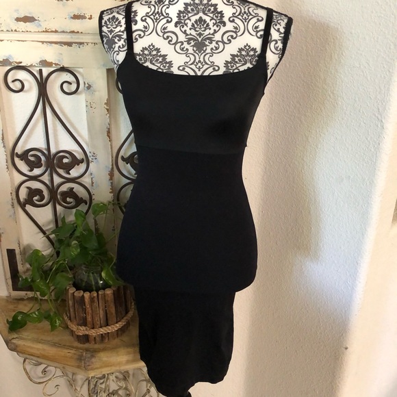 Marilyn Monroe Other - Marilyn Monroe body shaping slip black